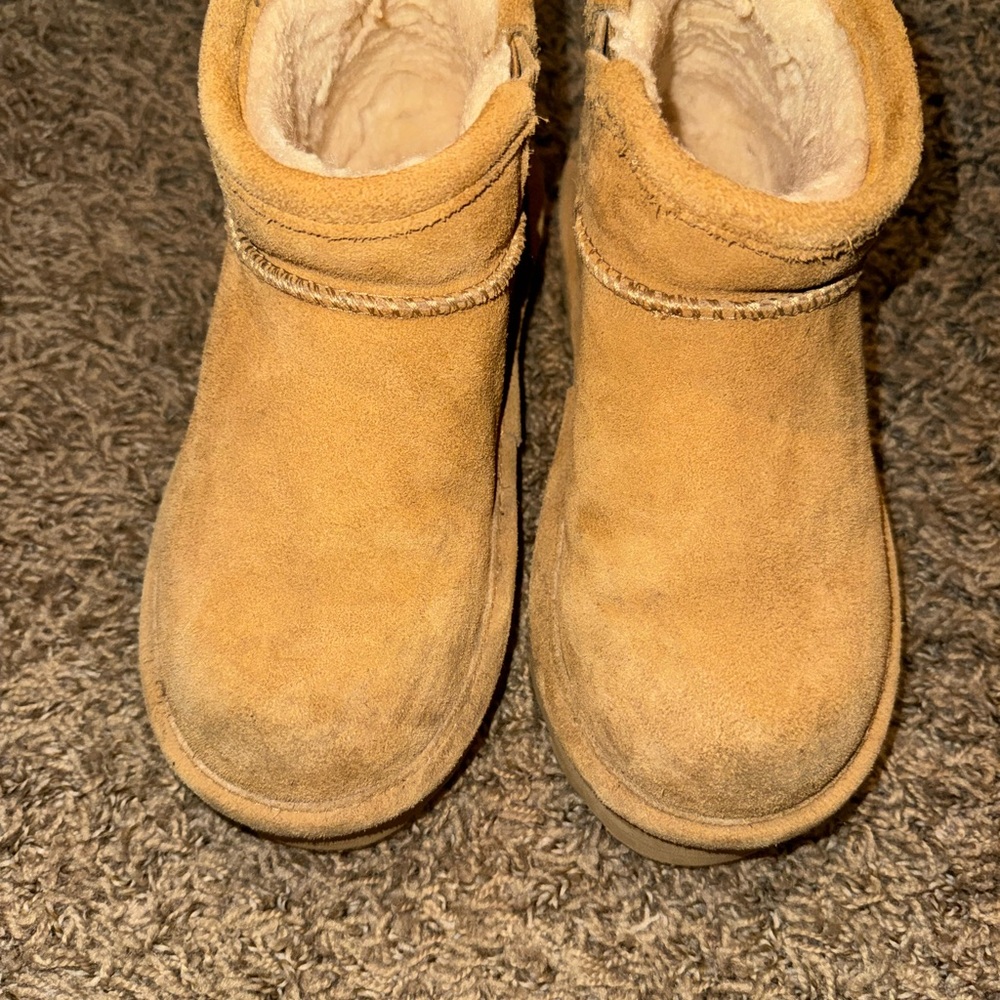 BearPaw Kids Tan Suede Boots